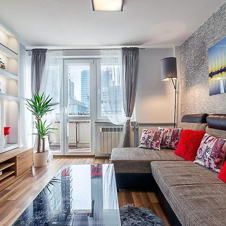 Panska 3 - Apartment With Balcony By Noclegi Renters Варшава Екстер'єр фото