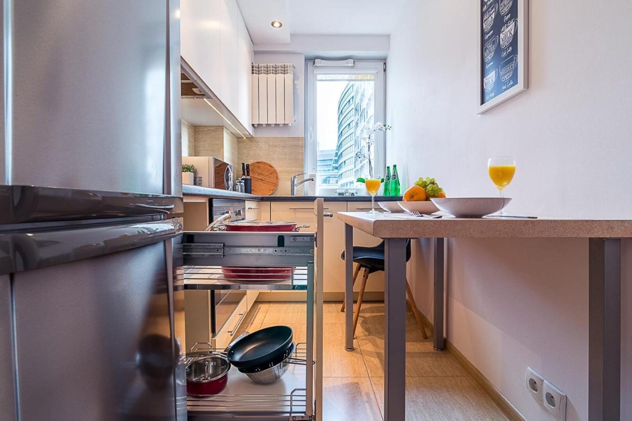 Panska 3 - Apartment With Balcony By Noclegi Renters Варшава Екстер'єр фото